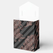 バラ金ゴールドとブラック フェイバーボックス (オープン)