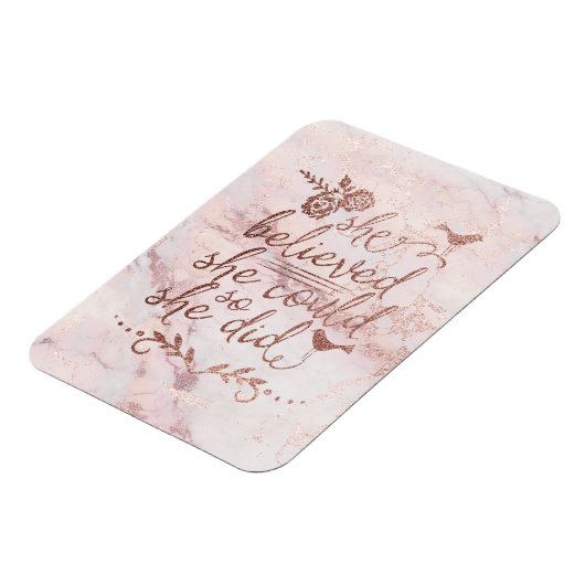 バラ金ゴールドの引用文信じ彼女は彼女が行うことができた マグネット (左側)