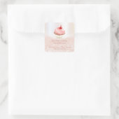 バラ金ゴールドの華やかな自家製のカップケーキとお菓子 スクエアシール (バッグ)