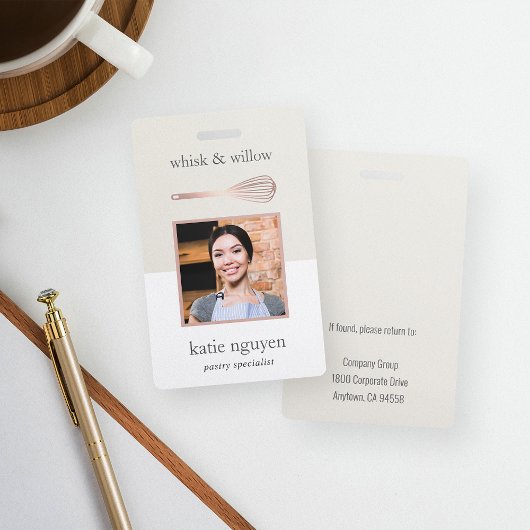 バラ金ゴールドウィスクベーカリー/ケータラー従業員の写真ID バッジ