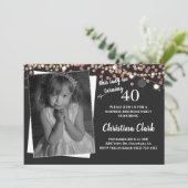 バラ金ゴールドカスタムフォトアダルトウーマン誕生日 招待状 (スタンド正面)