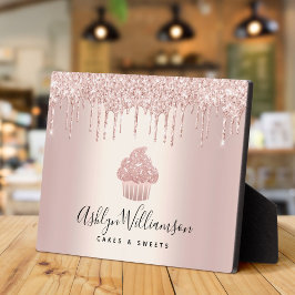 バラ金ゴールドカップケーキグリッタードリップスパストリーベーカリーシェフ フォトプラーク