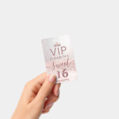 バラ金ゴールドグラデーショングリッタースクリプトSweet 16 VIPバッジ バッジ (Handheld)