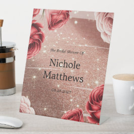 バラ金ゴールドグリッターとレッドローゼスブライダルシャワー 台座サイン