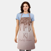 バラ金ゴールドグリッターグラム&モノグラムイニシャル エプロン (着用した状態)