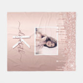 バラ金ゴールドグリッターピンク写真モノグラム フリースブランケット (正面(横))