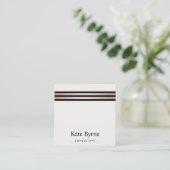 バラ金ゴールドストライプのモダンプロフェッショナル スクエア名刺 (スタンド正面)