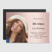 バラ金ゴールドフォトアーチ誕生日 マグネット招待状 (正面/裏面)