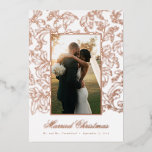 バラ金ゴールドフ素晴らしリグリー結婚したクリスマス 箔シーズンカード<br><div class="desc">このメリーテーマのクリスマスカードで家族や友達と季節の願いを送り、あなたの幸せ結婚なニュースを共有する。写真を大きな日最高のから写真に入れ替え、フロントの名前と日付を編集し、背中の長いメッセージを自分の心のこもった気持ちでパーソナライズする。金属伝統的バラ金ゴールド箔に刻まれた木彫りの作品やフィリグリーの職人の技が刻まれた時代を超えたモチーフが輝き実在、フェスティバルの魅力を二重の目的の発表と冬の休日のグリーティングカードに持ち込み結婚る。</div>