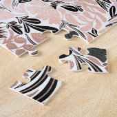 バラ金ゴールドブラックフローラリーフイラストレーションパターン ジグソーパズル (側面)