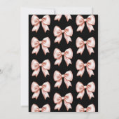 バラ金ゴールドボウコケットスクリプトスウィート16パーティーブラック 招待状 (裏面)