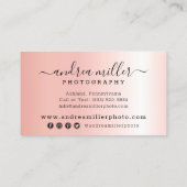 バラ金ゴールドミニマル絵を描スのスワッシュロゴのソーシャルメディア 名刺 (裏面)