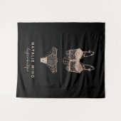 バラ金ゴールドランジェリーブティックロゴ タペストリー (正面(横))