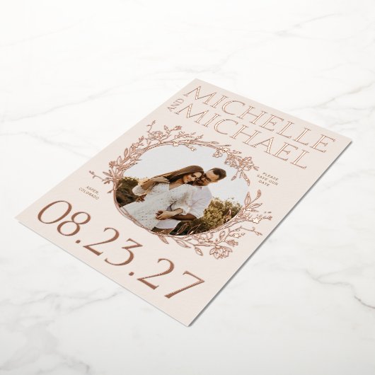 バラ金ゴールド縁どフローラ写真Date Cardを保存 箔招待状 (回転した状態)