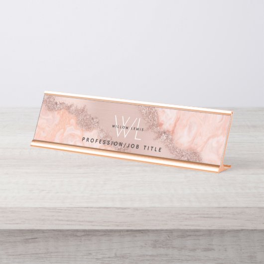 バラ金ゴールド赤面ピンクアゲイトグリッターモノグラム デスクネームプレート (正面)