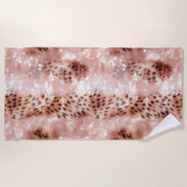 バラ金ゴールド赤面ピンクヒョウ ビーチタオル (正面)