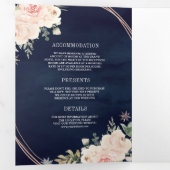 バラ金ゴールド赤面ピンクフローラQRコードネイビー結婚ズ 三つ折り招待状 (内部最初)