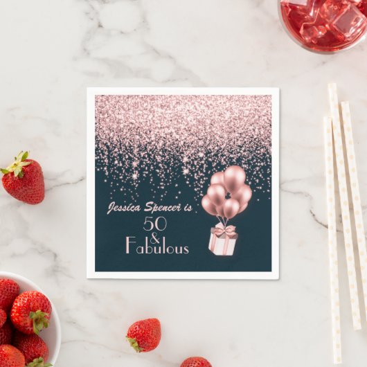 バラ金ゴールド50と素晴らしい50th誕生日パーティー スタンダードカクテルナプキン (インサイチュ)