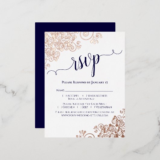 バラ金ゴールド&ネイビーオンホワイトエレガントウェディングRSVP 箔招待状ポストカード (正面/裏面)