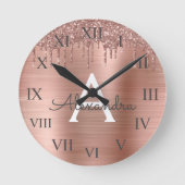 バラ金ゴールド-赤面ピンクグリッターメタルモノグラム名 ラウンド壁時計 (正面)