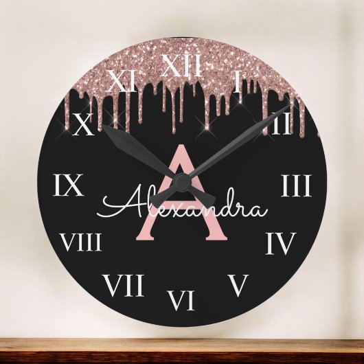 バラ金ゴールド-赤面ピンクブラックグリッターモノグラム名 ラージ壁時計