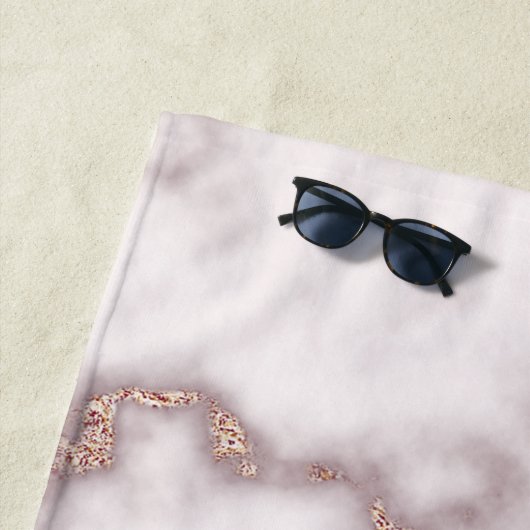 バラ金箔グリッターインピンクマーブルモノグラム ビーチタオル (インサイチュ)