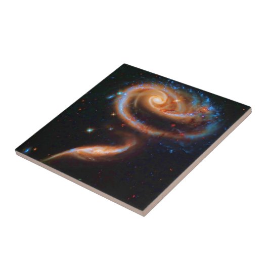 バラ銀河系、ARP 273 タイル (側面)