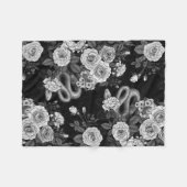 バラ3で非表示 フリースブランケット (正面(横))