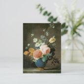 バラ、ランナクルスその他の花 – 青い花瓶 ポストカード (スタンド正面)