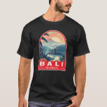 バリインドネシアトラベルアートヴィンテージ Tシャツ<br><div class="desc">バリのレトロベクトル旅行デザイン。バリ島は東南アジアの島で、ビーチ、寺院、文化で知られている。マリンライフ、サファリパーク、アートも充実。</div>