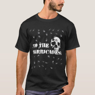 バリケードに Tシャツ