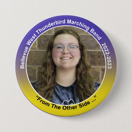 バリトンイザベラ10 缶バッジ (正面)