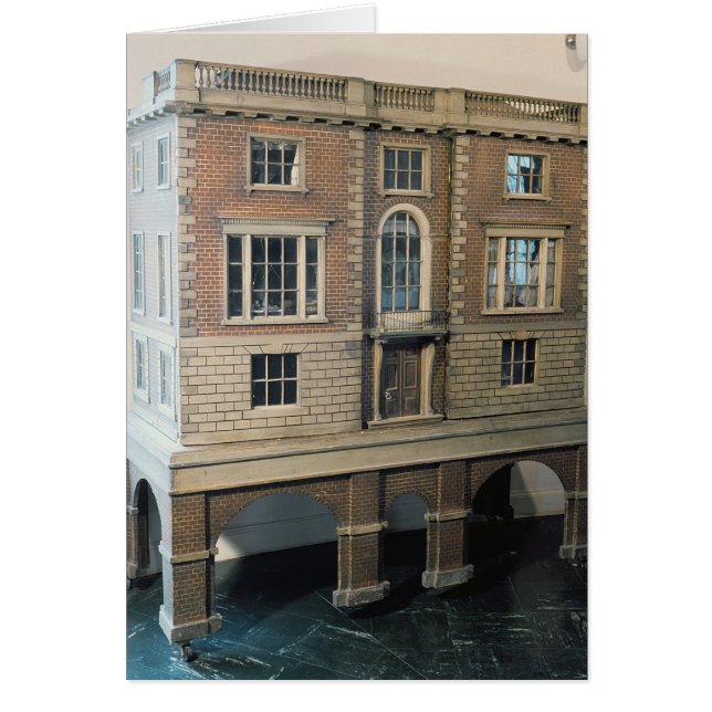 バルコニーが付いている英語balustraded人形の家 (正面)