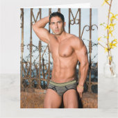 バルコニーで熱い男LGBTのグリーティングカード カード (黄色い花)