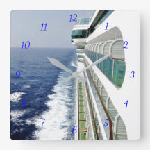 バルコニーの列の時間