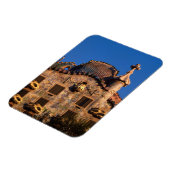 バルセロナのガウディ建築カーサバティロ マグネット (左側)