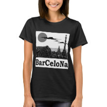 バルセロナの女性の基本的なTシャツ