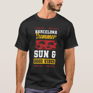 バルセロナサマーサンビベスパーティーバケーション引用文 Tシャツ