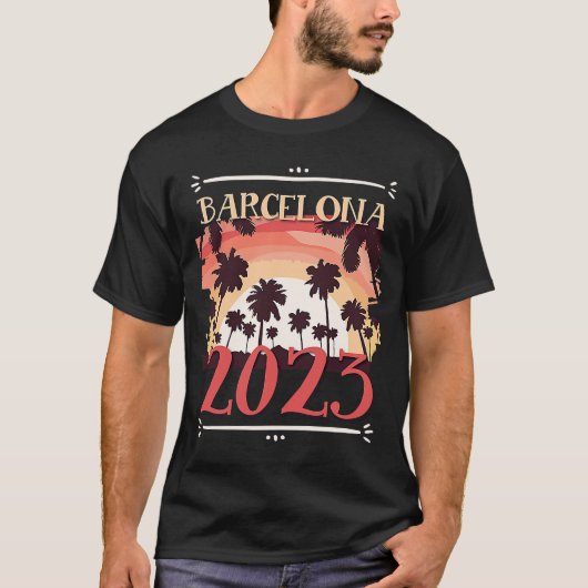 バルセロナ2023旅行バケーションチーム1 Tシャツ (正面)