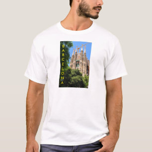 バルセロナ、スペインのSagrada Familia Tシャツ