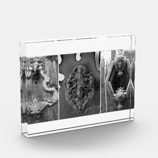 バルセロナ，ドアノックers フォトブロック (左)