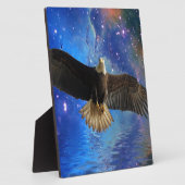 バルド飛んでいるイーグルと宇宙星雲アート フォトプラーク (側面)