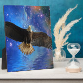 バルド飛んでいるイーグルと宇宙星雲アート フォトプラーク (側面)