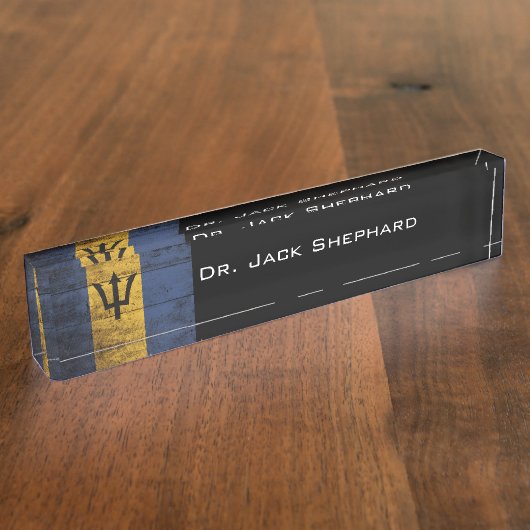 バルバドスは古い木製の穀物で印を付けます デスクネームプレート (側面)