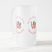 バルバドスレッドLOVEフラグパーソナライズされた フロストグラスビールジョッキ (正面左)