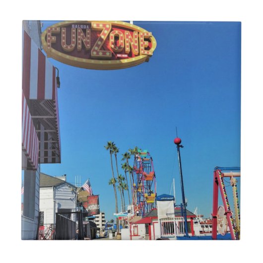 バルボアおもしろいゾーン、ニューポートビーチ、カリフォルニア タイル (正面)