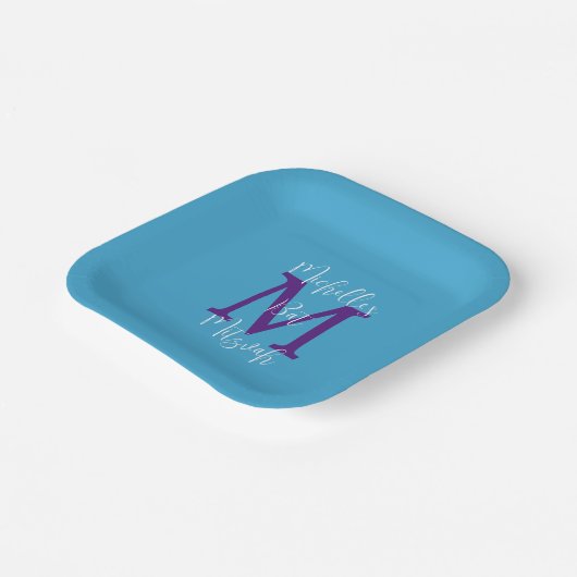 バルミツワースカイブルーパープルホワイトネームモノグラム ペーパープレート (傾斜あり)