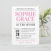 バルミツワーモダン幾何積かわいらし層ピンク 招待状 (スタンド正面)