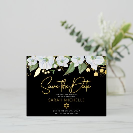 バルミツワー日付フローラ黒の実在金ゴールドを保存 箔招待状ポストカード (立ち正面)
