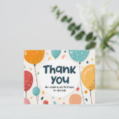 バルーンカラフルと紙吹雪誕生日ありがとう ポストカード (スタンド正面)